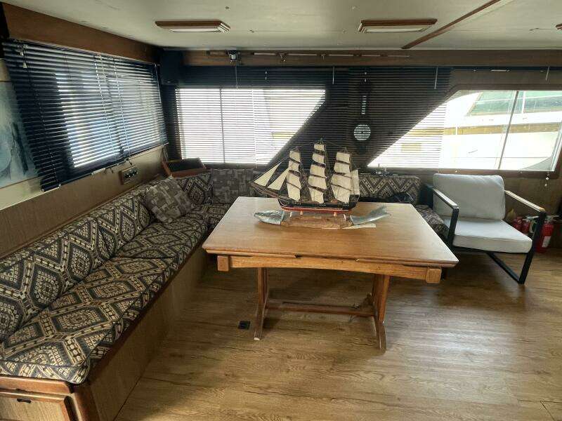 52ft Richardson Yacht For Sale