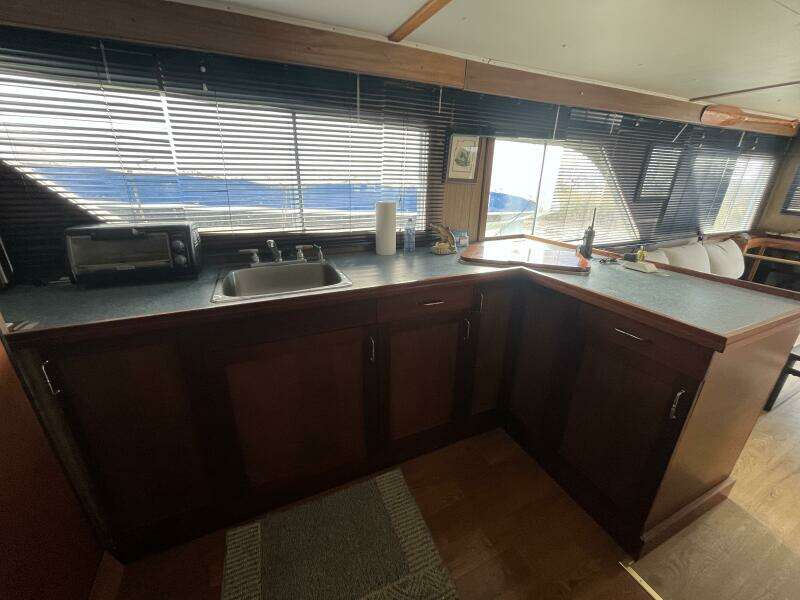 52ft Richardson Yacht For Sale