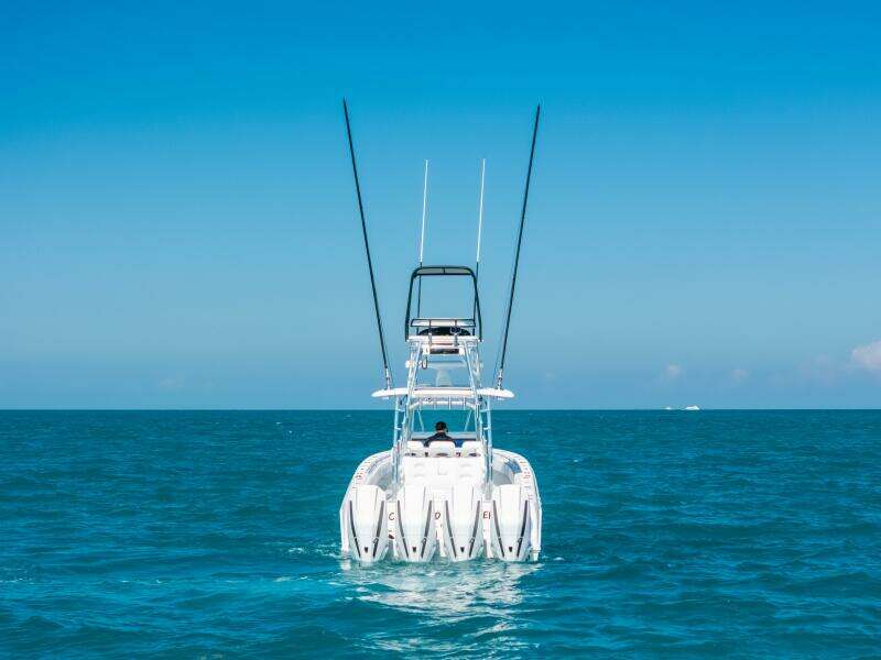 39ft Contender Yacht For Sale 39ft Contender Yacht For Sale