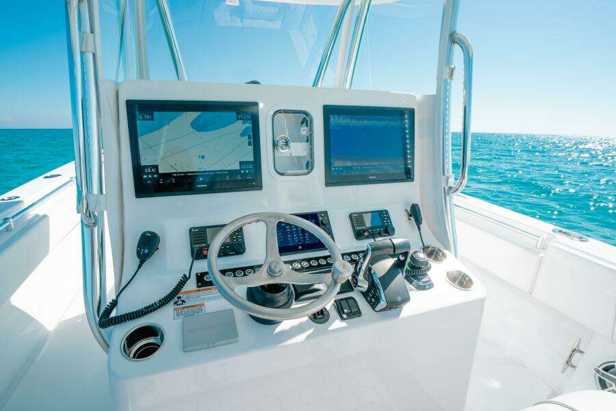 39ft Contender Yacht For Sale 39ft Contender Yacht For Sale