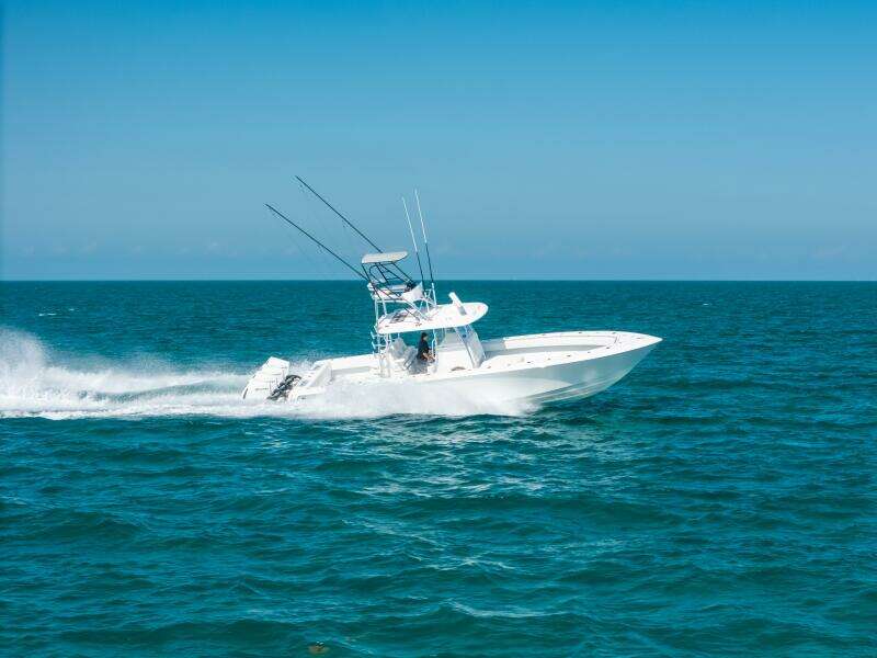 39ft Contender Yacht For Sale 39ft Contender Yacht For Sale