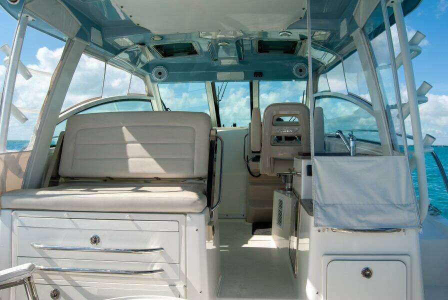 34ft Boston Whaler Yacht For Sale 34ft Boston Whaler Yacht For Sale