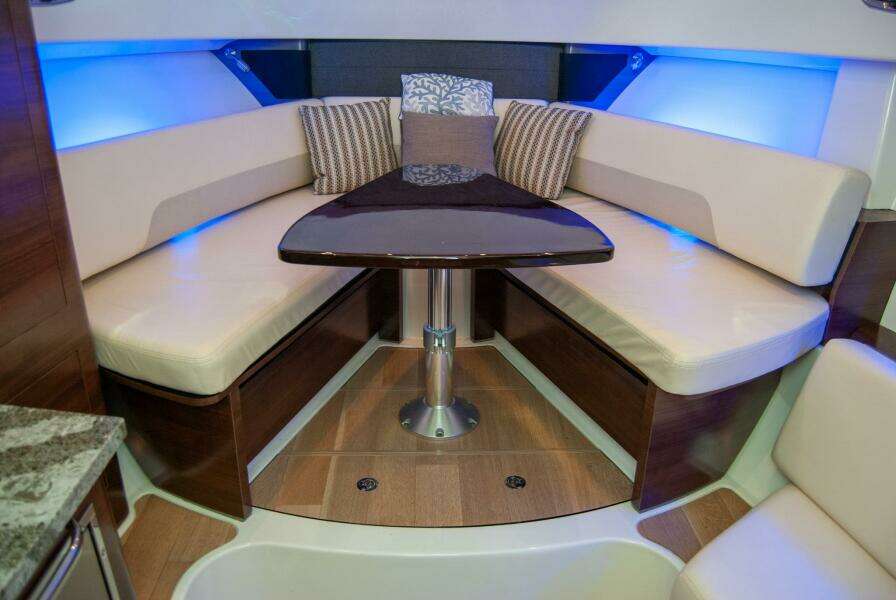 34ft Boston Whaler Yacht For Sale 34ft Boston Whaler Yacht For Sale