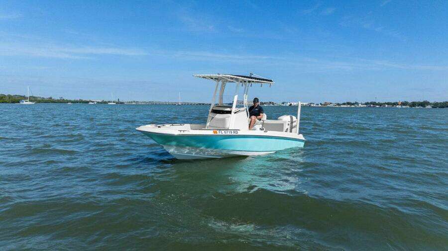 20ft Boston Whaler Yacht For Sale 20ft Boston Whaler Yacht For Sale