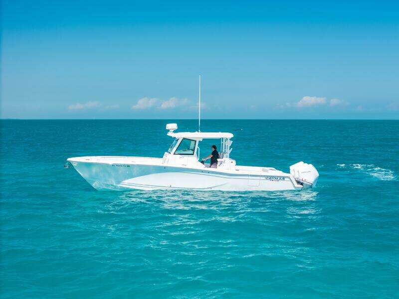 34ft Caymas Yacht For Sale 34ft Caymas Yacht For Sale
