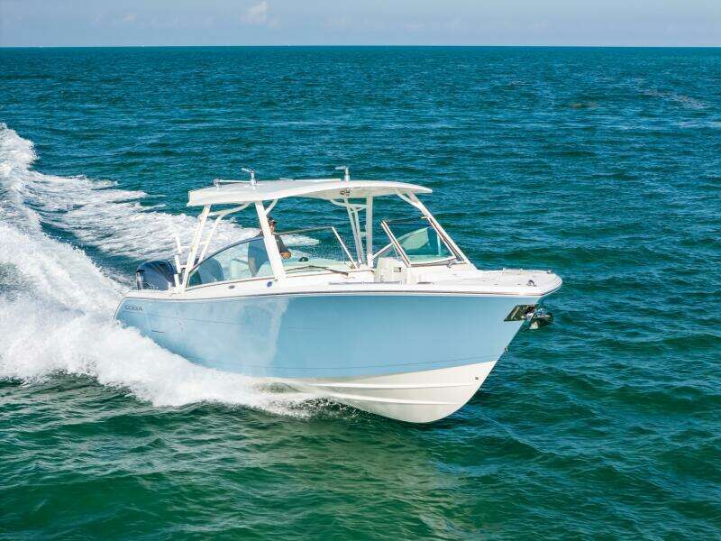 33ft Cobia Yacht For Sale