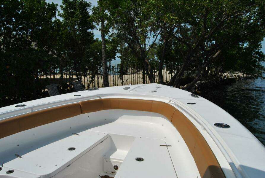 30ft Sea Hunt Yacht For Sale