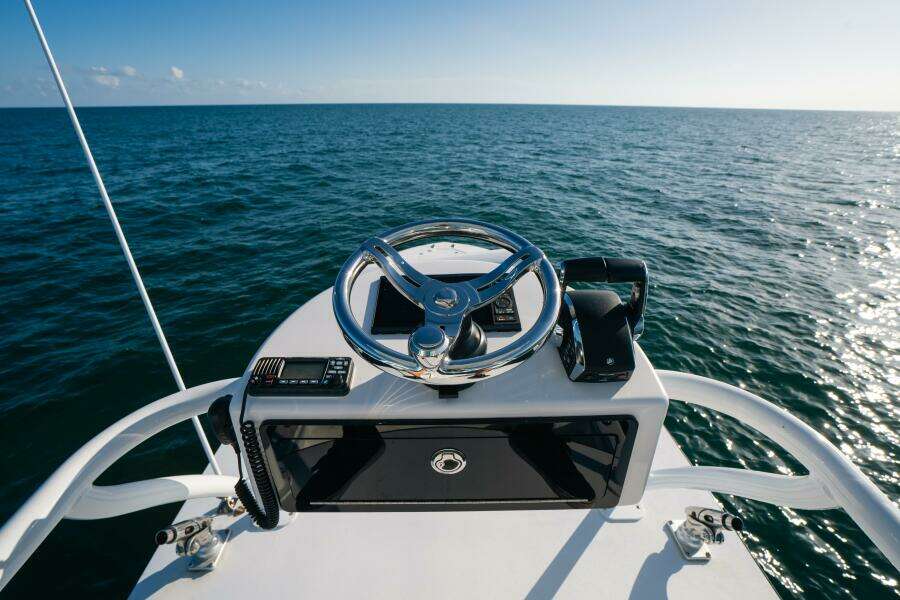 39ft Front Runner Yacht For Sale 39ft Front Runner Yacht For Sale