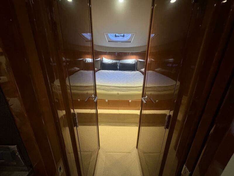 SKALYWAG VI 47ft Sea Ray Yacht For Sale SKALYWAG VI 47ft Sea Ray Yacht For Sale