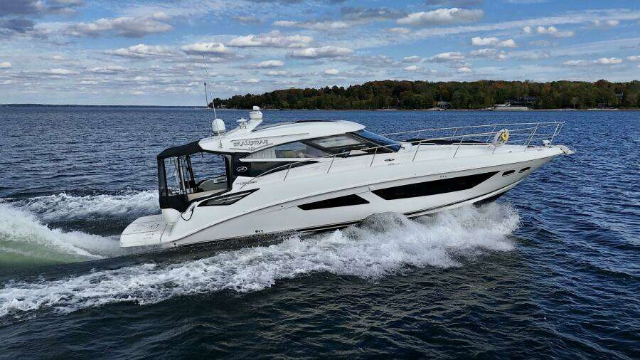SKALYWAG VI 47ft Sea Ray Yacht For Sale SKALYWAG VI 47ft Sea Ray Yacht For Sale