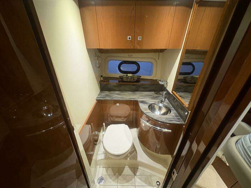 SKALYWAG VI 47ft Sea Ray Yacht For Sale SKALYWAG VI 47ft Sea Ray Yacht For Sale