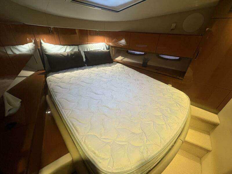 SKALYWAG VI 47ft Sea Ray Yacht For Sale SKALYWAG VI 47ft Sea Ray Yacht For Sale