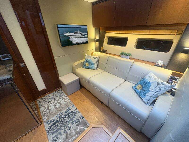 SKALYWAG VI 47ft Sea Ray Yacht For Sale SKALYWAG VI 47ft Sea Ray Yacht For Sale