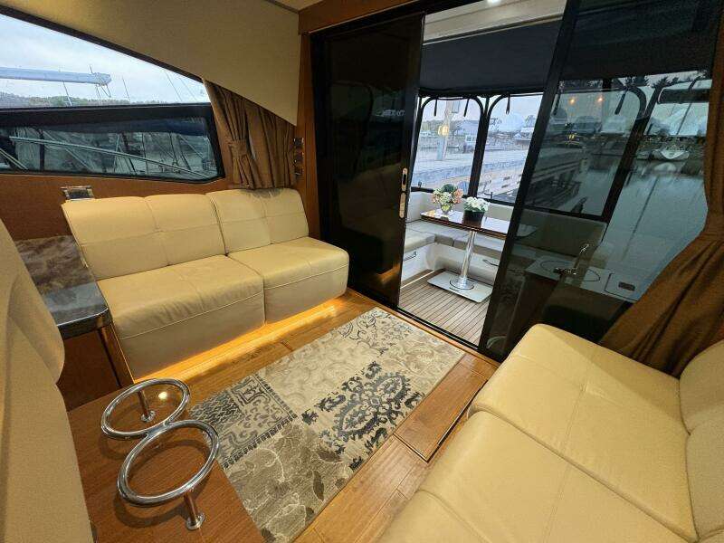SKALYWAG VI 47ft Sea Ray Yacht For Sale SKALYWAG VI 47ft Sea Ray Yacht For Sale