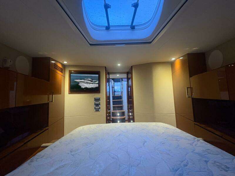 SKALYWAG VI 47ft Sea Ray Yacht For Sale SKALYWAG VI 47ft Sea Ray Yacht For Sale