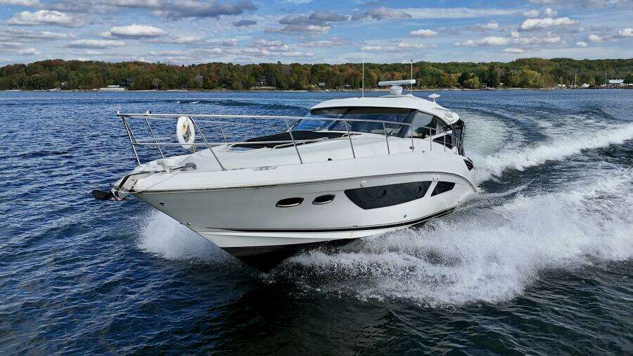 SKALYWAG VI 47ft Sea Ray Yacht For Sale SKALYWAG VI 47ft Sea Ray Yacht For Sale