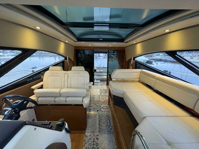 SKALYWAG VI 47ft Sea Ray Yacht For Sale SKALYWAG VI 47ft Sea Ray Yacht For Sale