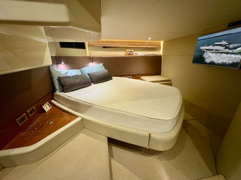 SKALYWAG VI 47ft Sea Ray Yacht For Sale SKALYWAG VI 47ft Sea Ray Yacht For Sale
