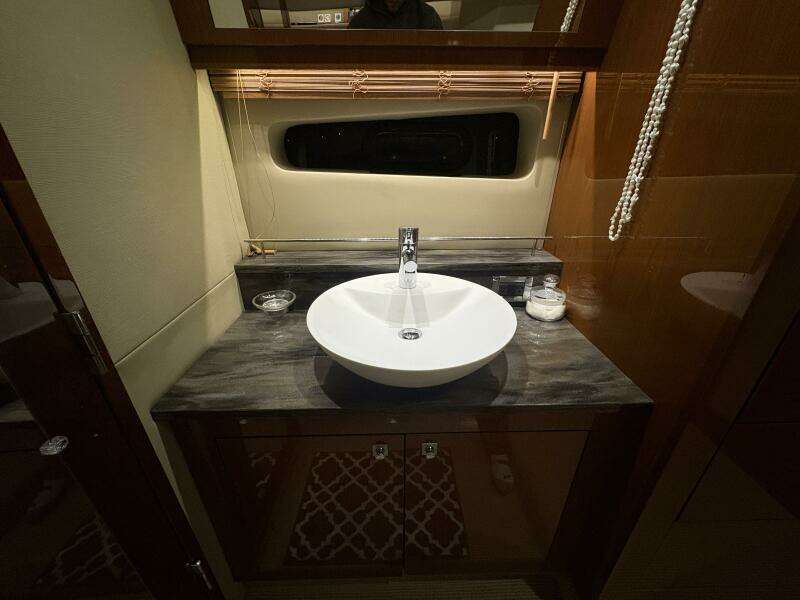 SKALYWAG VI 47ft Sea Ray Yacht For Sale SKALYWAG VI 47ft Sea Ray Yacht For Sale