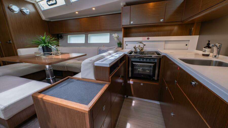 Nixie 54ft Bavaria Yacht For Sale Nixie 54ft Bavaria Yacht For Sale