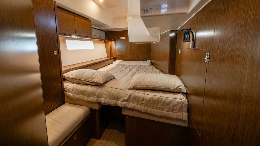 Nixie 54ft Bavaria Yacht For Sale Nixie 54ft Bavaria Yacht For Sale