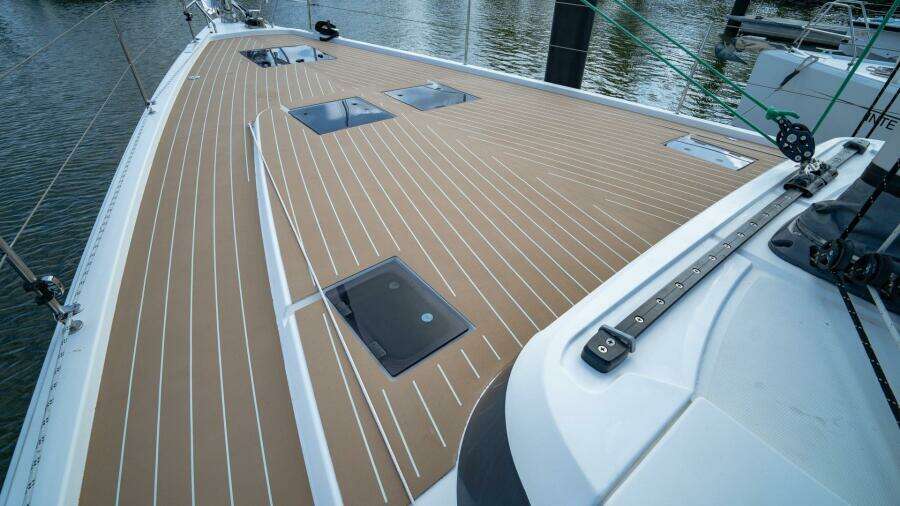 Nixie 54ft Bavaria Yacht For Sale Nixie 54ft Bavaria Yacht For Sale