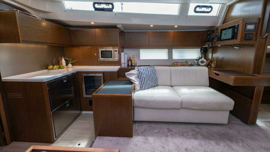 Nixie 54ft Bavaria Yacht For Sale Nixie 54ft Bavaria Yacht For Sale