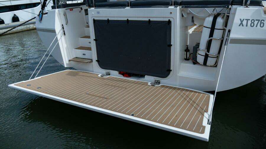 Nixie 54ft Bavaria Yacht For Sale Nixie 54ft Bavaria Yacht For Sale