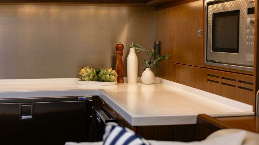 Nixie 54ft Bavaria Yacht For Sale Nixie 54ft Bavaria Yacht For Sale