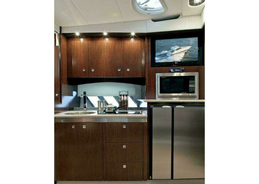 43ft Cruisers Yachts Yacht For Sale 43ft Cruisers Yachts Yacht For Sale