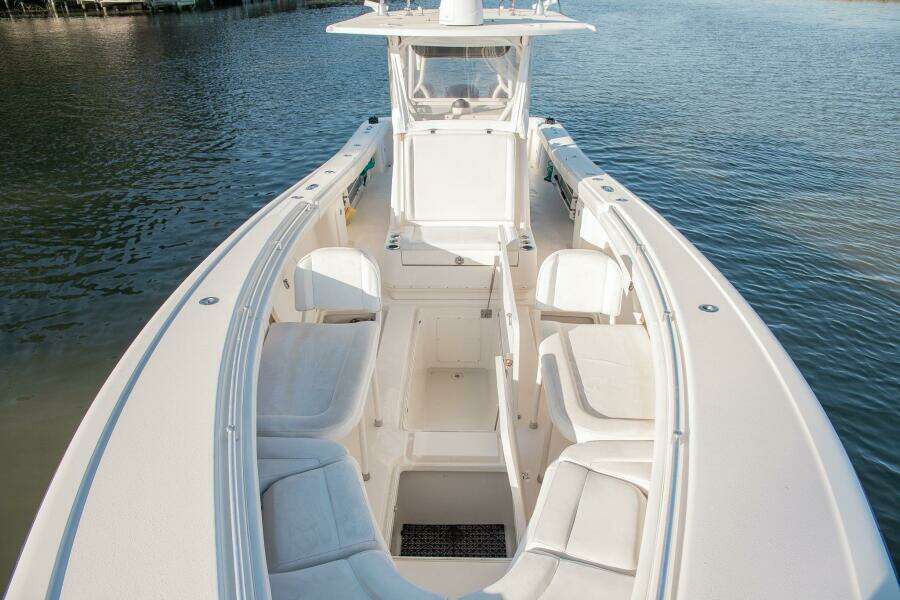 34ft Yellowfin Yacht For Sale