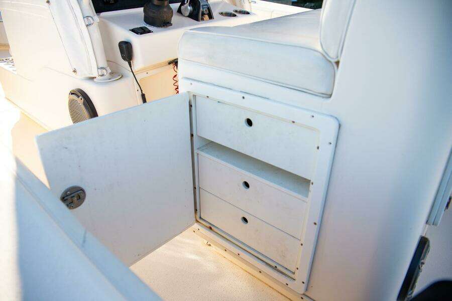 34ft Yellowfin Yacht For Sale