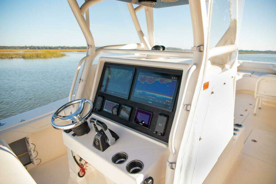 34ft Yellowfin Yacht For Sale