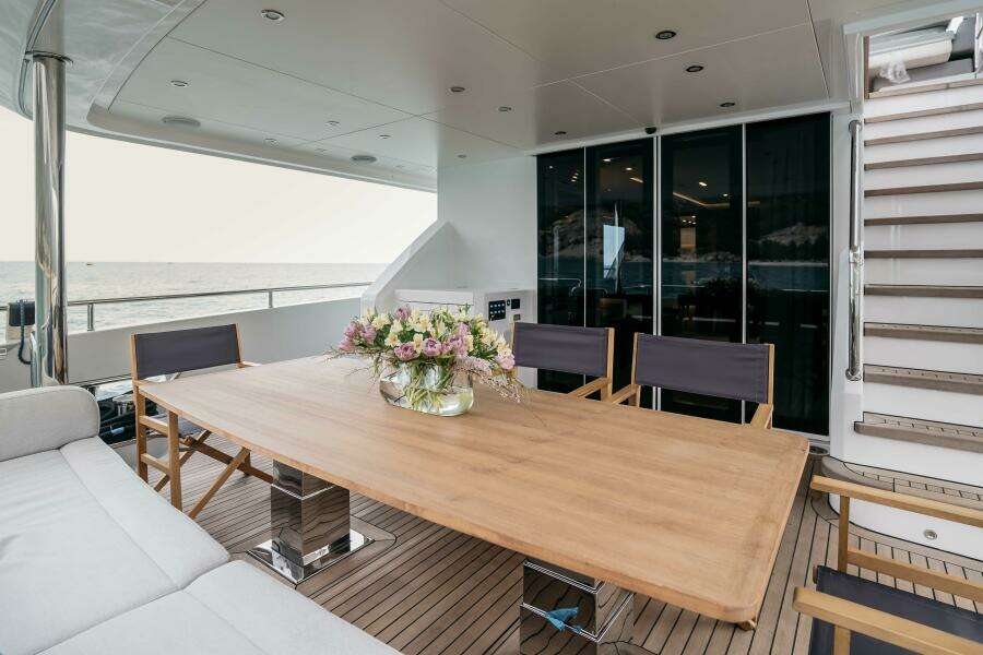 PAPILLON 95ft Bering Yacht For Sale PAPILLON 95ft Bering Yacht For Sale