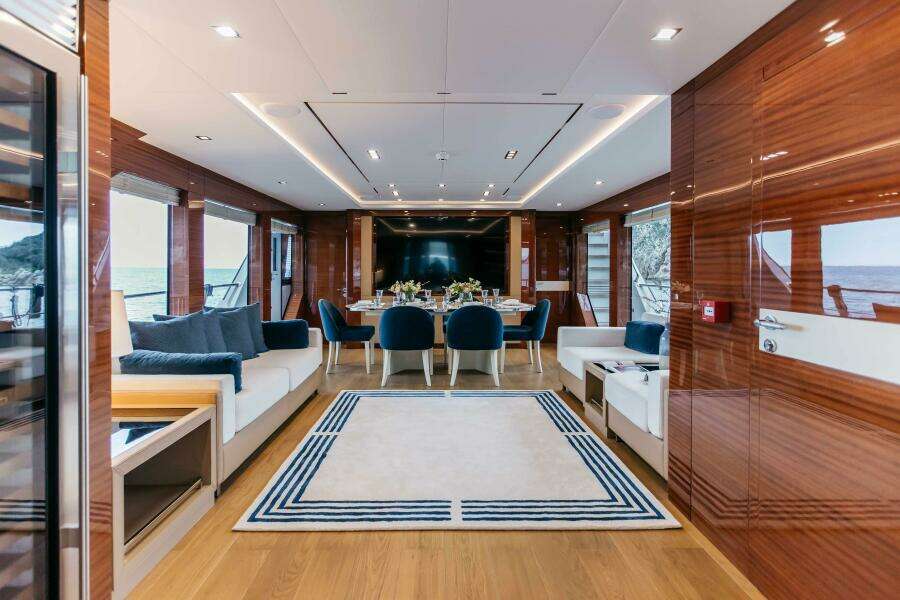 PAPILLON 95ft Bering Yacht For Sale PAPILLON 95ft Bering Yacht For Sale