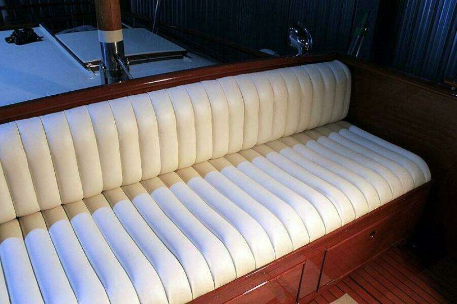 Allez 48ft Chris Craft Yacht For Sale