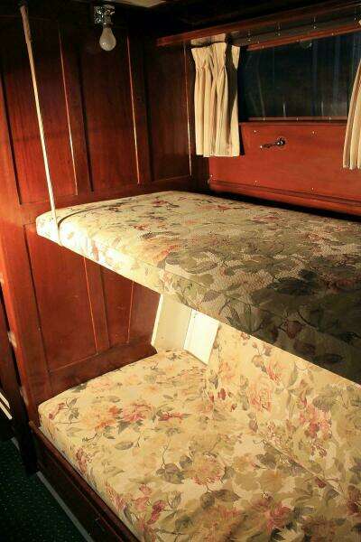 Allez 48ft Chris Craft Yacht For Sale