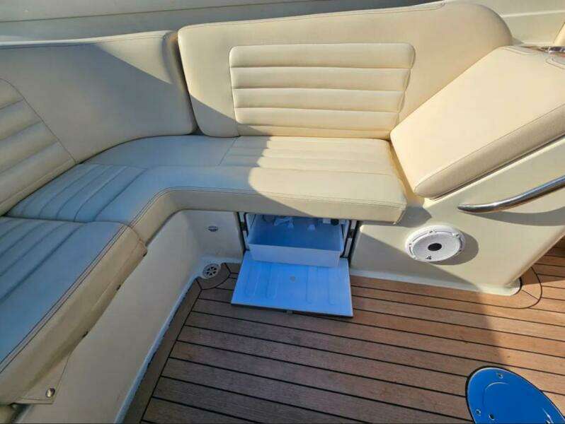 25ft Chris Craft Yacht For Sale