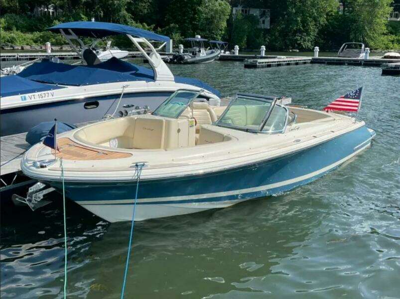 25ft Chris Craft Yacht For Sale