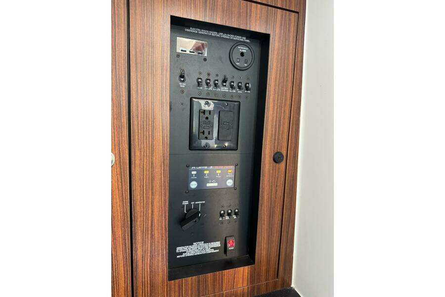 In Pursuit 32ft Pursuit Yacht For Sale In Pursuit 32ft Pursuit Yacht For Sale