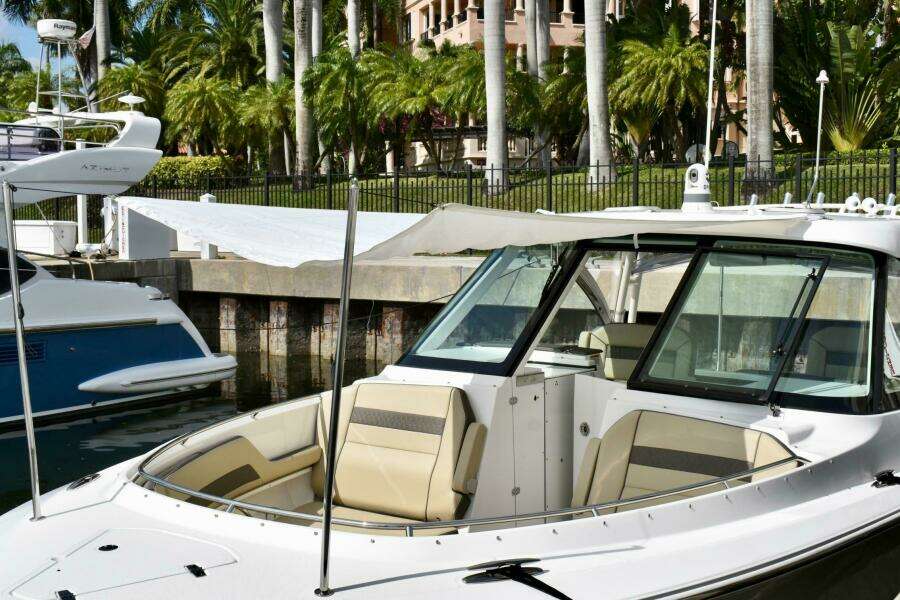 In Pursuit 32ft Pursuit Yacht For Sale In Pursuit 32ft Pursuit Yacht For Sale