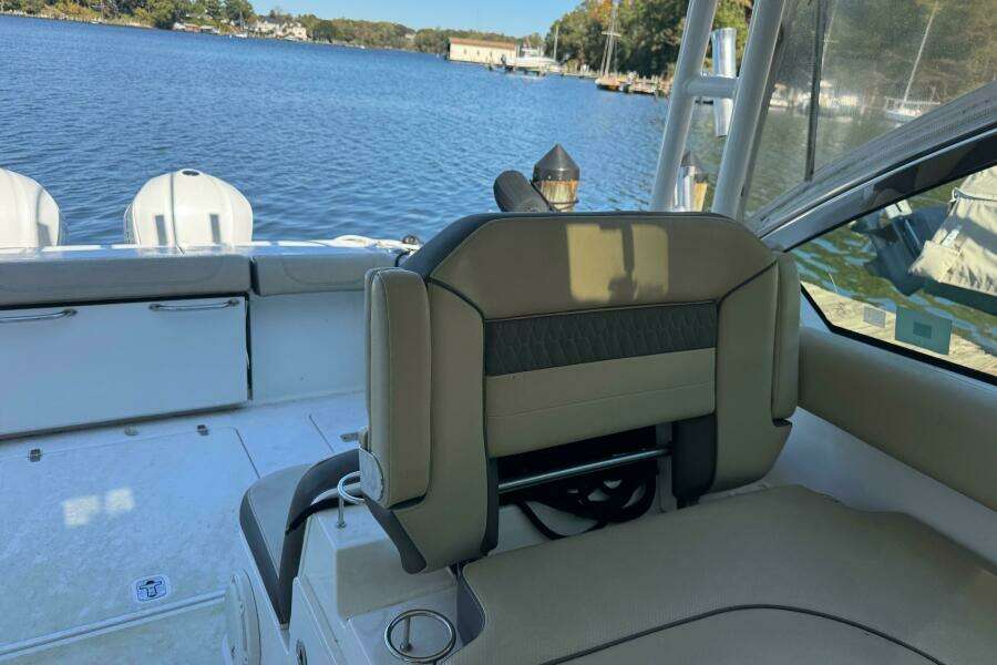 In Pursuit 32ft Pursuit Yacht For Sale In Pursuit 32ft Pursuit Yacht For Sale
