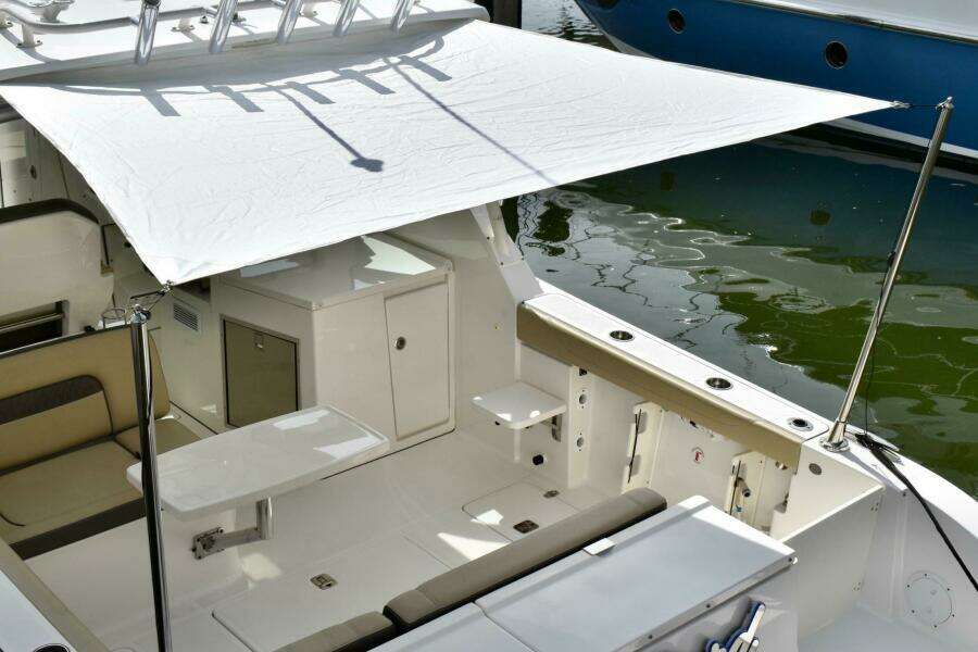 In Pursuit 32ft Pursuit Yacht For Sale In Pursuit 32ft Pursuit Yacht For Sale