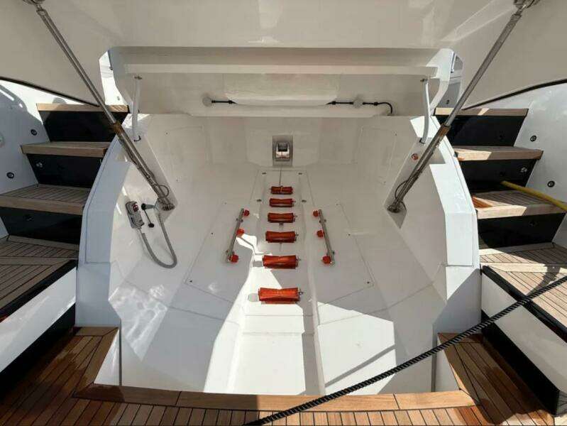 Maximus 55ft Sunseeker Yacht For Sale Maximus 55ft Sunseeker Yacht For Sale