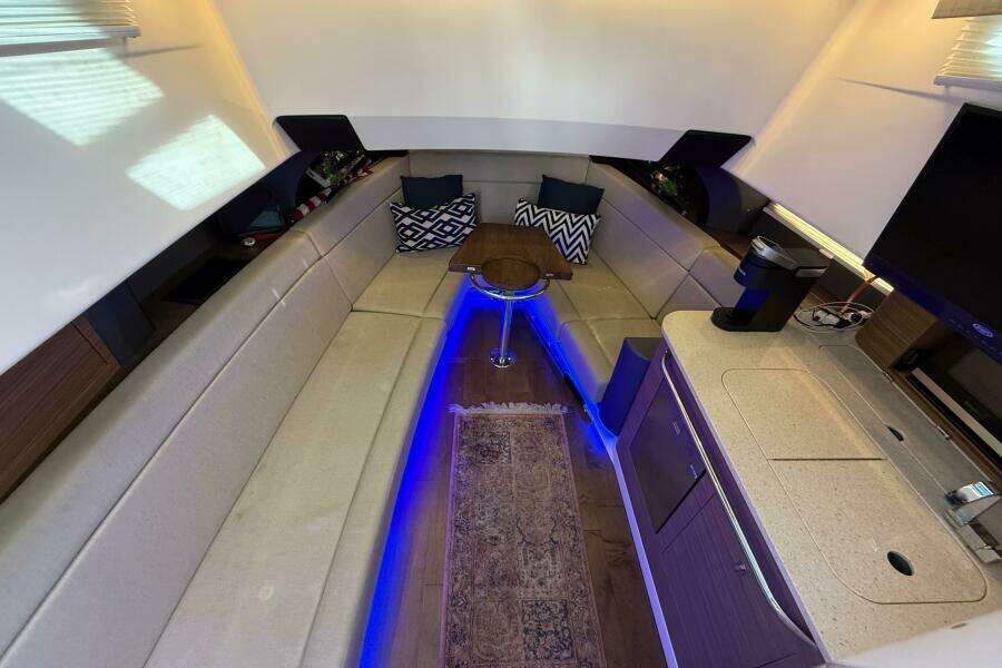 42ft Boston Whaler Yacht For Sale