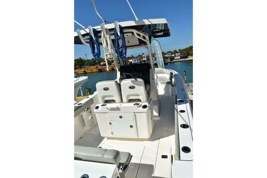 26ft Pursuit Yacht For Sale 26ft Pursuit Yacht For Sale