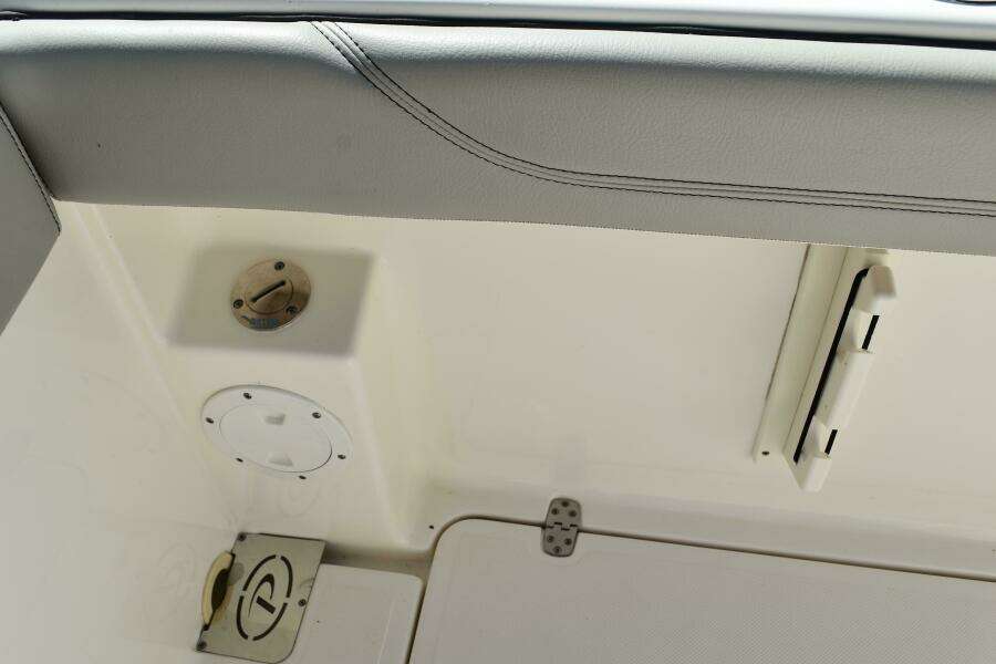 26ft Pursuit Yacht For Sale 26ft Pursuit Yacht For Sale