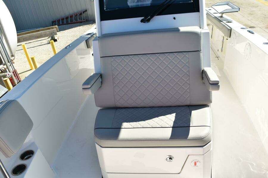 26ft Pursuit Yacht For Sale 26ft Pursuit Yacht For Sale