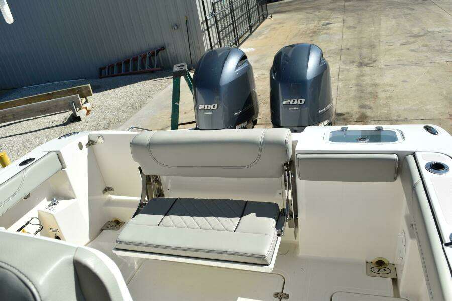 26ft Pursuit Yacht For Sale 26ft Pursuit Yacht For Sale