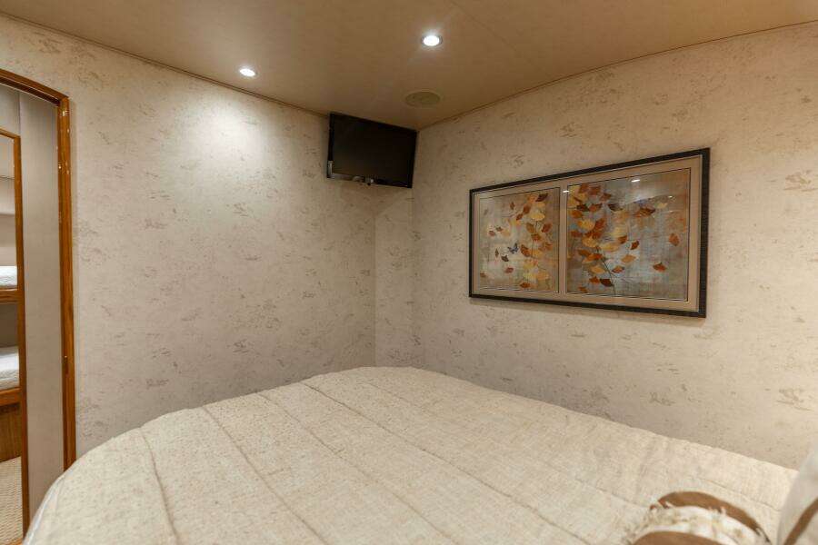 2013 Viking 76 Convertible- REEL FIRE- Port VIP Stateroom